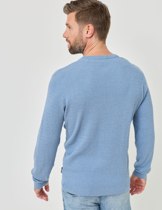 Model Back View