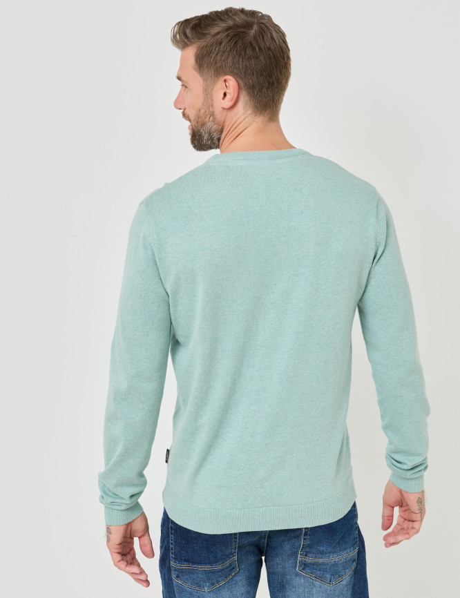 Model Back View