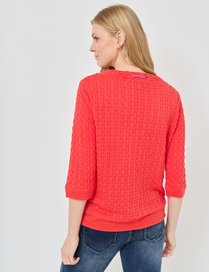 Model Back View