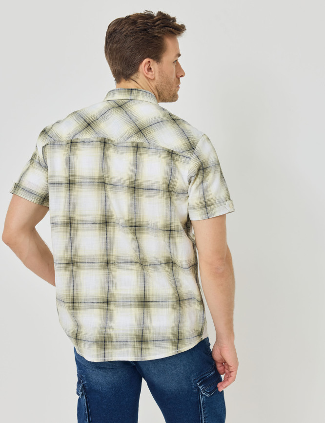 Model Back View