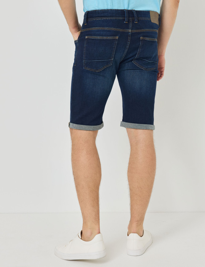 Model Back View