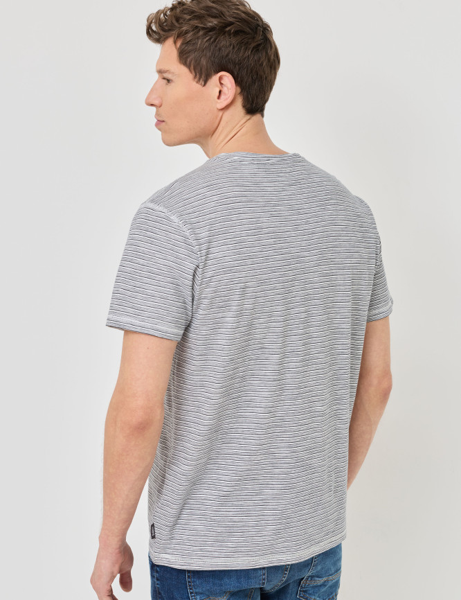 Model Back View