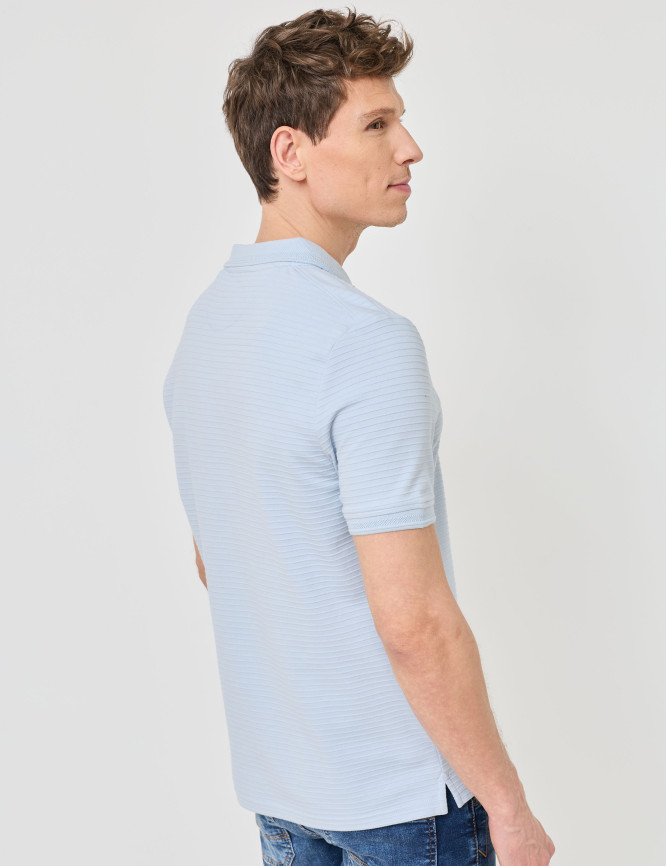 Model Back View