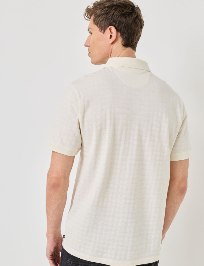 Model Back View