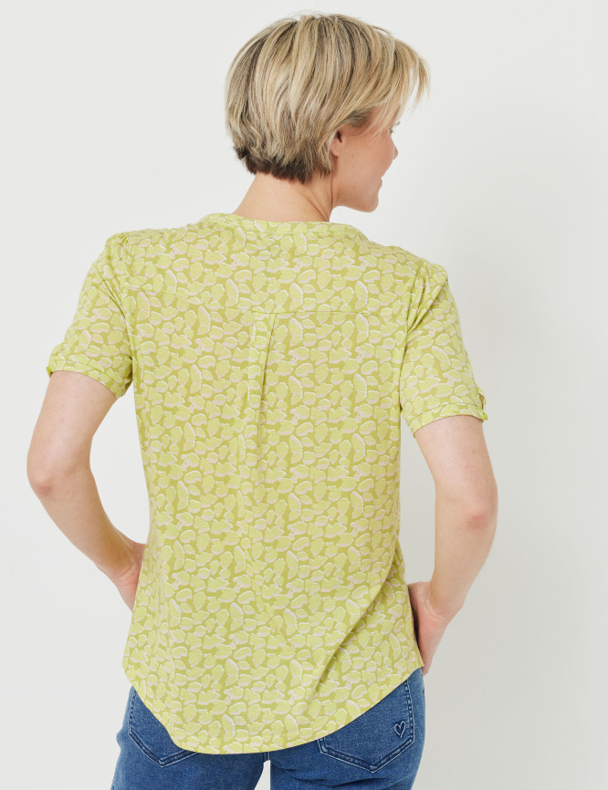 Model Back View